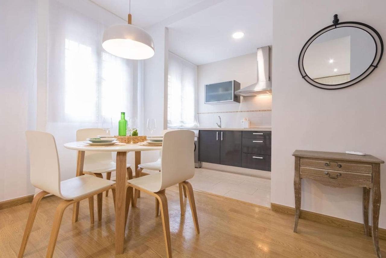 Luis Rey Central Suite By Valcambre Sevilla Exteriör bild